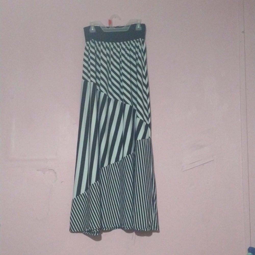 Black and White Maxi Skirt